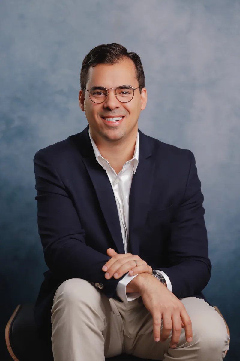Gutierre Menezes, biólogo